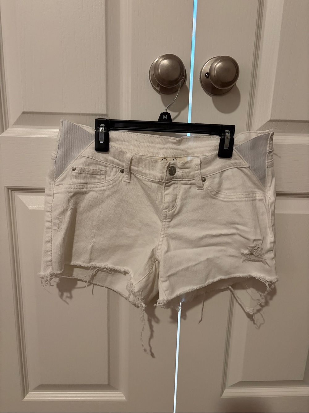 Jessica Simpson White Distressed Denim Cutoff MATERNITY Shorts